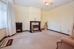 Lounge- click for photo gallery